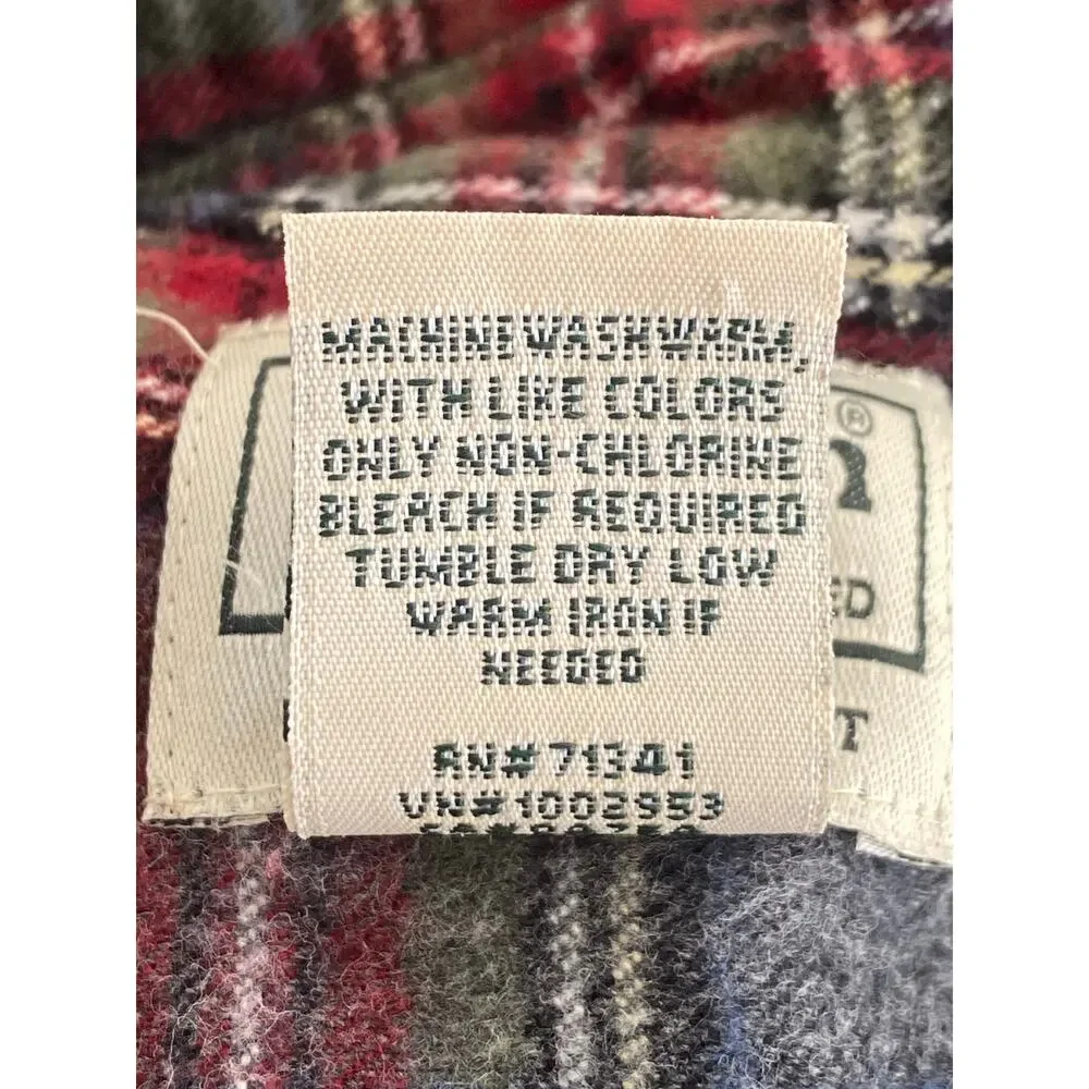 L.L.Bean Plaid Flannel Shirt Men’s L Traditional Fit Button Down Winter Outdoors